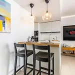 Beachfront Paradise With Spectacular Sea View * Фуэнхирола