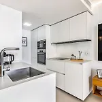 Апартаменты Beachfront Paradise With Spectacular Sea View