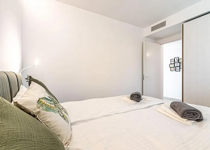 Beachfront Paradise With Spectacular Sea View