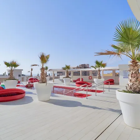 Beachfront Paradise With Spectacular Sea View Fuengirola