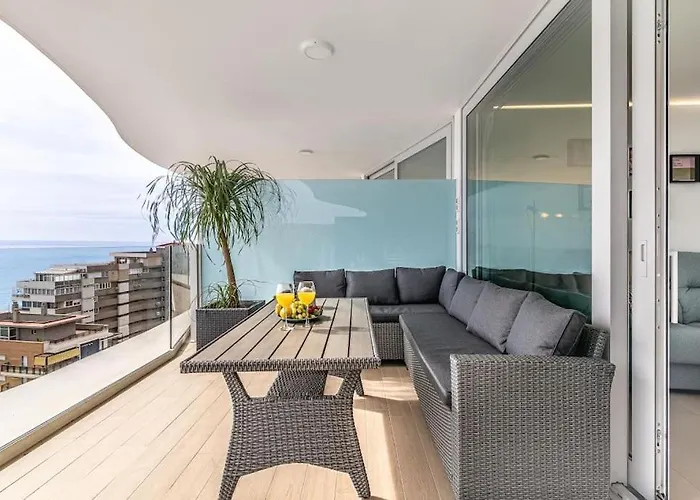 Beachfront Paradise With Spectacular Sea View Apartamento