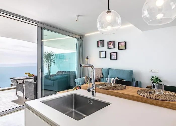 Beachfront Paradise With Spectacular Sea View Apartment Fuengirola